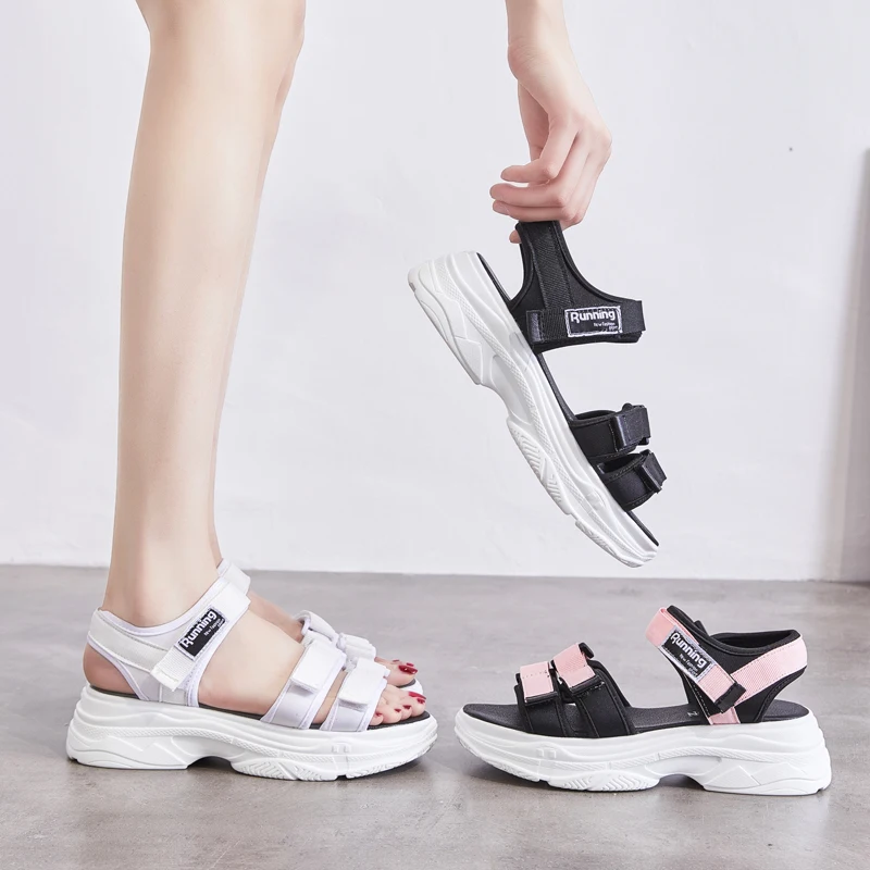 Women's Shoes
Women's Shoes