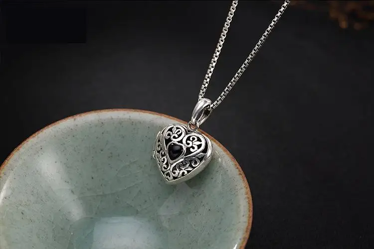 EarringEarring925 Sterling Heart Shaped Lockets Pendant Aromatherapy Antique Hollow Flower Natural Stone Fine JewelryRings
EarringEarring925 Sterling Heart Shaped Lockets Pendant Aromatherapy Antique Hollow Flower Natural Stone Fine JewelryRings