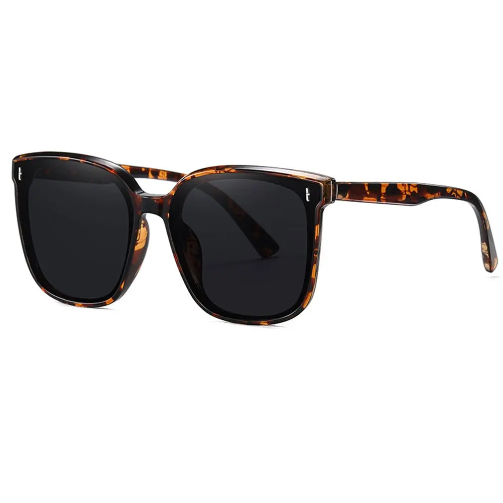 2021 Classic Vintage Square Sunglasses Women Oversized Sunglasses Women Men Retro Black Luxury Sun Glasses Goggle Oculos UV400 
2021 Classic Vintage Square Sunglasses Women Oversized Sunglasses Women Men Retro Black Luxury Sun Glasses Goggle Oculos UV400