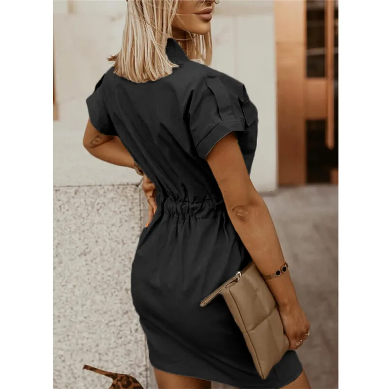 Fashion Women Summer Solid Color Pencil Dress Zipper Decor Turn-down Collar Short Sleeve Elastic Mid Waist Slim Hips Mini Dress
Fashion Women Summer Solid Color Pencil Dress Zipper Decor Turn-down Collar Short Sleeve Elastic Mid Waist Slim Hips Mini Dress