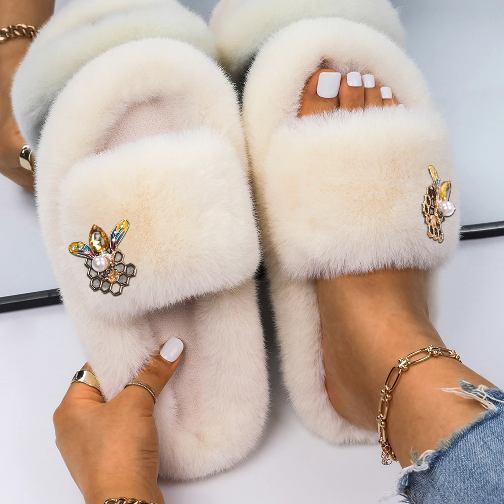 Slippers Female Honeycomb Fur Sandals Fluffy Soft Furry Slides Designer Slippers Women Luxury 2021 High Quality Winter Shoes
Slippers Female Honeycomb Fur Sandals Fluffy Soft Furry Slides Designer Slippers Women Luxury 2021 High Quality Winter Shoes