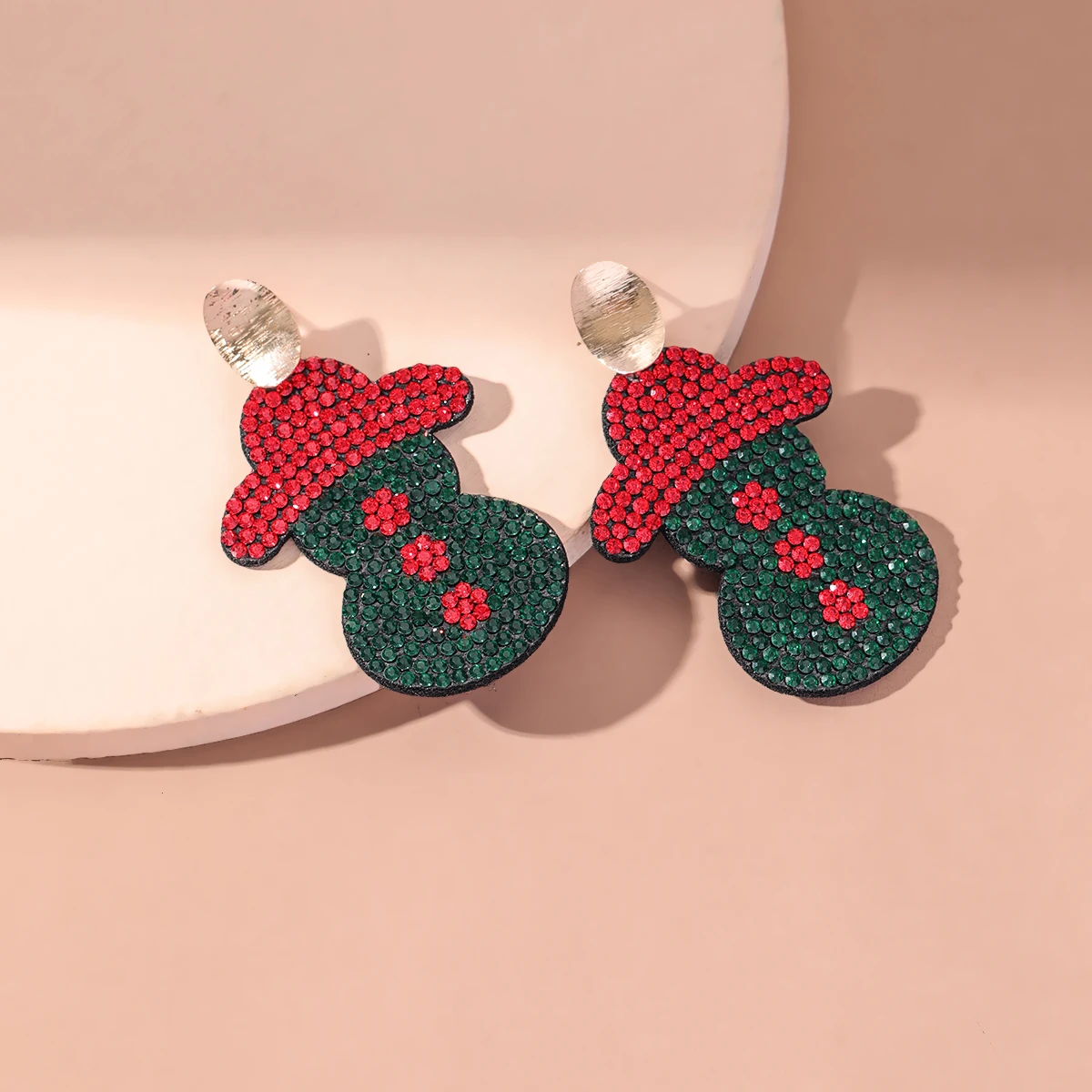 Новое поступление женские модные серьги-гвоздики милые рождественские Снеговики стразы аксессуары подарок для женщин ювелирные изделия
Новое поступление женские модные серьги-гвоздики милые рождественские Снеговики стразы аксессуары подарок для женщин ювелирные изделия