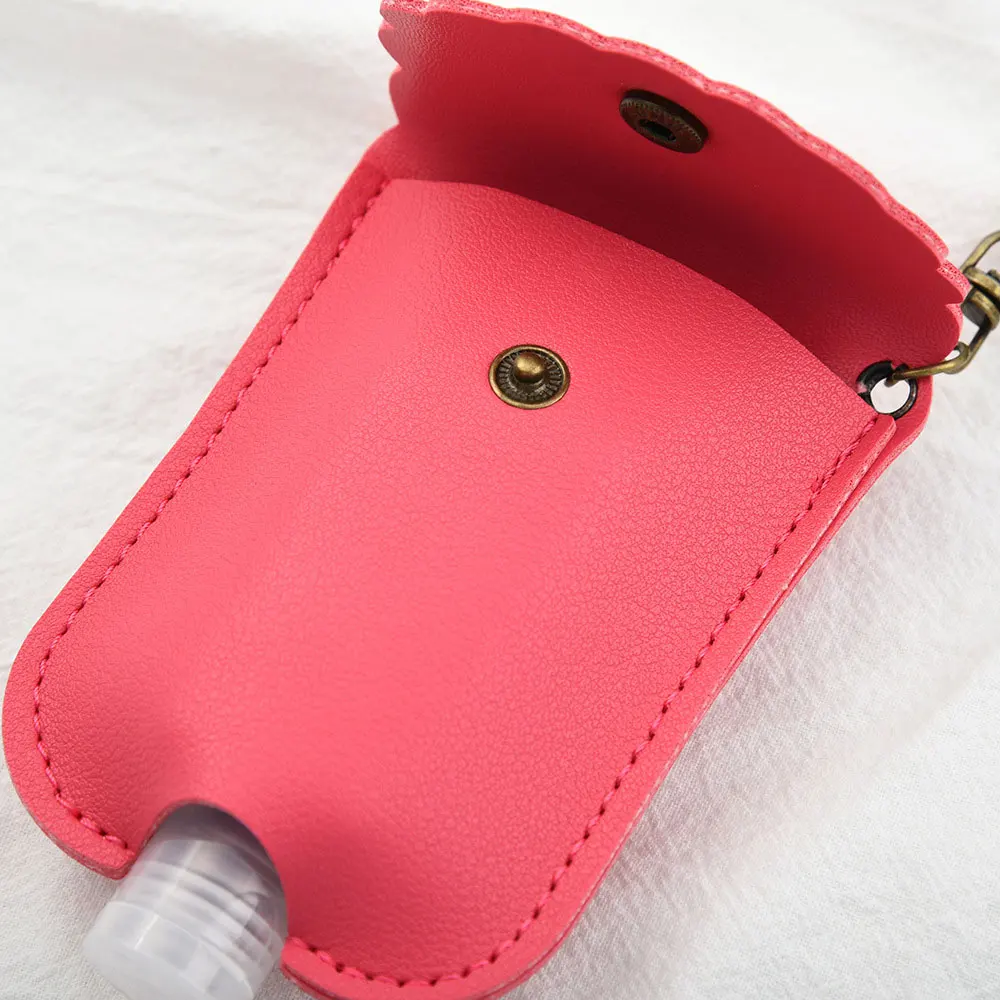 30ml Keychain Carrier Squeeze Bottle Plastic Travel Bottle with Leather Keychain Holder Refillable Bottle Clips to Travel Bag
30ml Keychain Carrier Squeeze Bottle Plastic Travel Bottle with Leather Keychain Holder Refillable Bottle Clips to Travel Bag