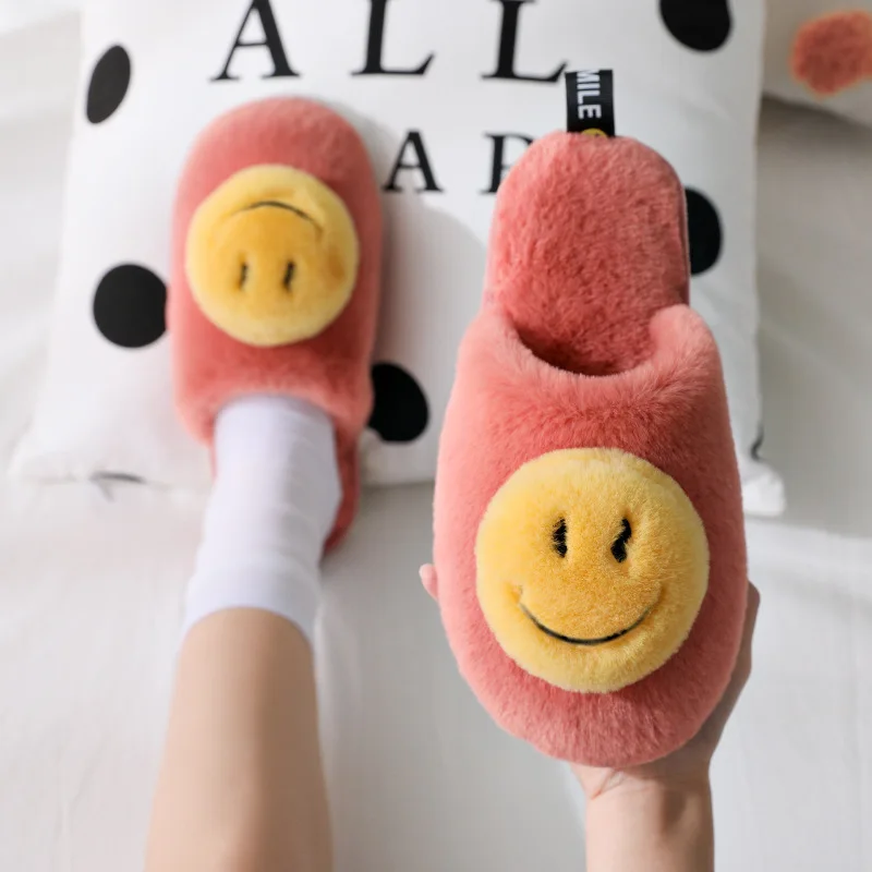 Winter Big Smiley Pattern Women Fur Slippers House Couples Men Fluffy Slides Autumn Warm Plush Bedroom Ladies Cotton Shoes
Winter Big Smiley Pattern Women Fur Slippers House Couples Men Fluffy Slides Autumn Warm Plush Bedroom Ladies Cotton Shoes