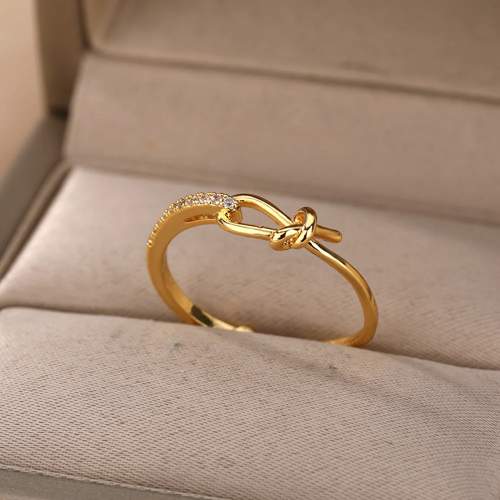 Zircon Bow Opening Rings For Women Stainless Steel Plated Geometric Adjustable Finger Ring 2021 Couple Wedding Jewelry Gift
Zircon Bow Opening Rings For Women Stainless Steel Plated Geometric Adjustable Finger Ring 2021 Couple Wedding Jewelry Gift