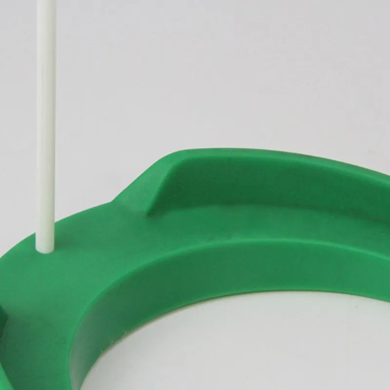 Golf Practice Putting Cup Mat With Hole And Flag Plastic For Indoor Outdoor Office Garage Yard Golf Putting Green Regulation Cup
Golf Practice Putting Cup Mat With Hole And Flag Plastic For Indoor Outdoor Office Garage Yard Golf Putting Green Regulation Cup