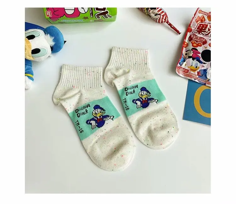 Disney Fashion Casual women socks Cartoon socks Mickey Minnie Donald Duck Daisy Funny Cotton Cute Shallow mouth thin Girl sock
Disney Fashion Casual women socks Cartoon socks Mickey Minnie Donald Duck Daisy Funny Cotton Cute Shallow mouth thin Girl sock