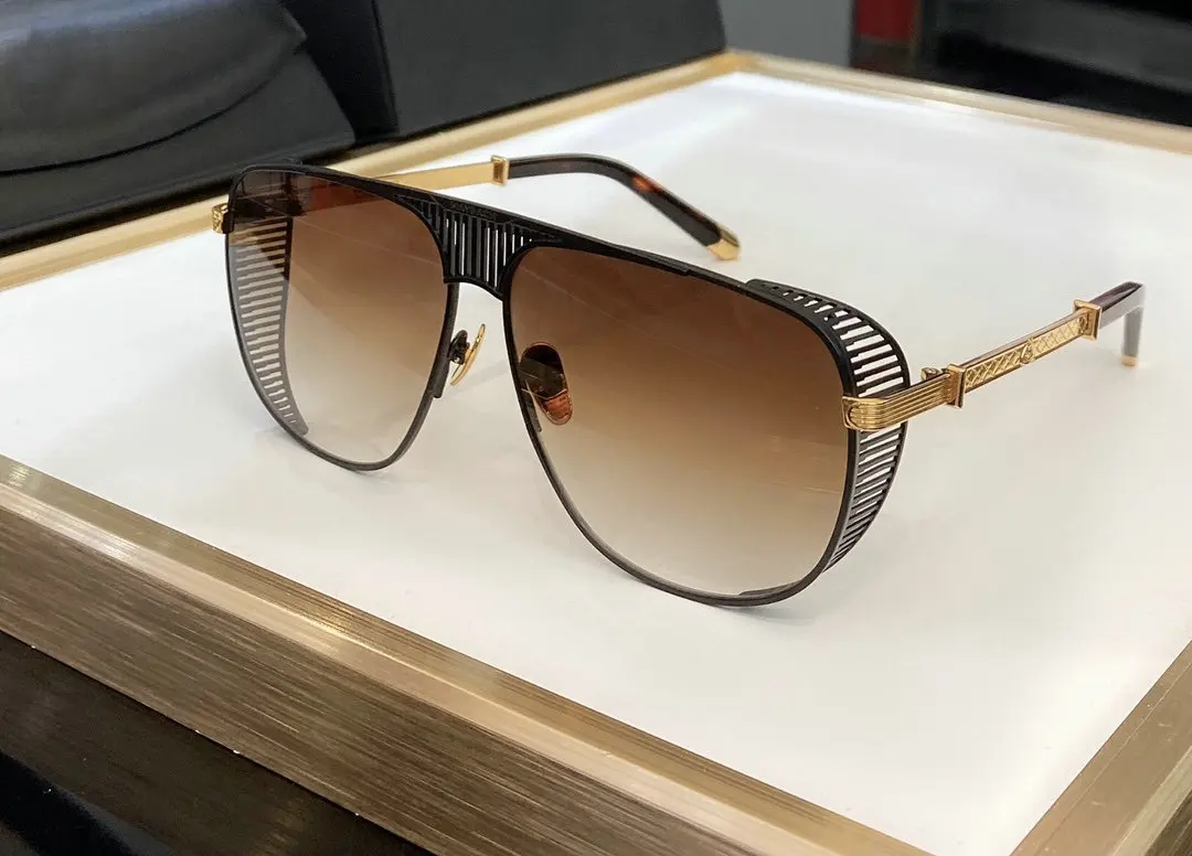 2021 модные большие солнцезащитные очки Maybach женские роскошные модные градиентные безободковые затененные большие металлические очки Квадр...
2021 модные большие солнцезащитные очки Maybach женские роскошные модные градиентные безободковые затененные большие металлические очки Квадр...