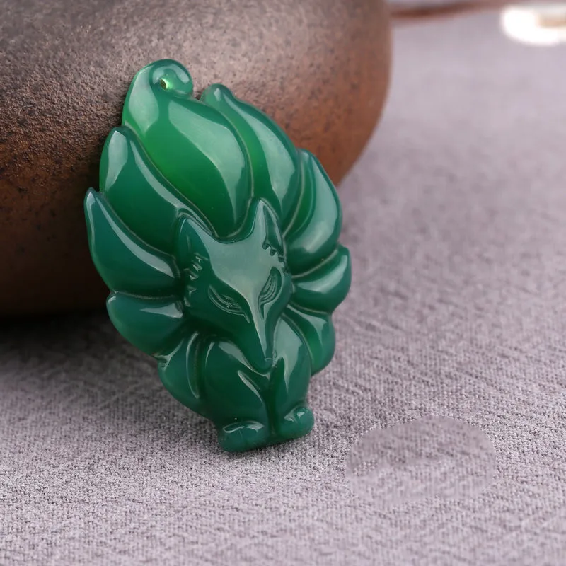 Natural Pink Chalcedony Hand Carved Fox Head Pendant Fashion Jewelry Men's and Women's 925 Silver Inlaid Necklace
Natural Pink Chalcedony Hand Carved Fox Head Pendant Fashion Jewelry Men's and Women's 925 Silver Inlaid Necklace