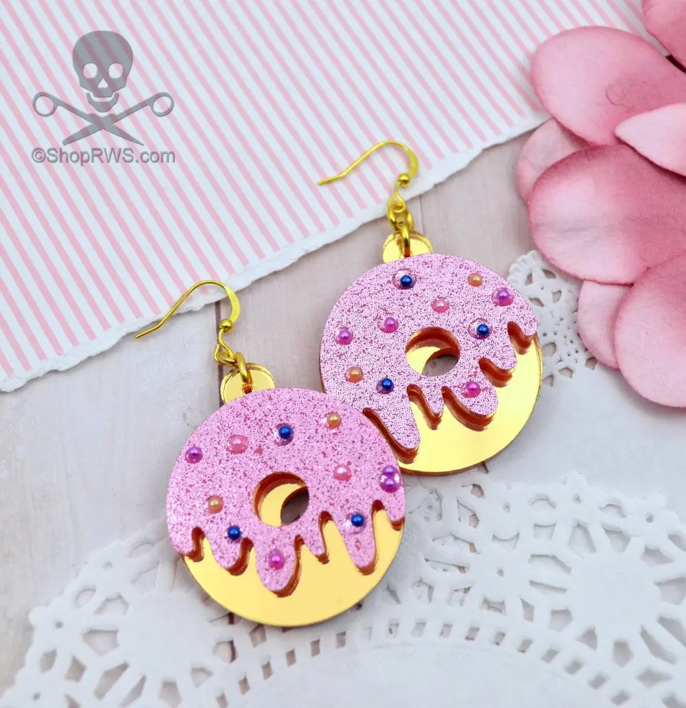 10pcs/lot V0444 Lovely pearl glitter pearl doughnut earrings heart cute korean new dangle earings fashion jewelry 2020
10pcs/lot V0444 Lovely pearl glitter pearl doughnut earrings heart cute korean new dangle earings fashion jewelry 2020