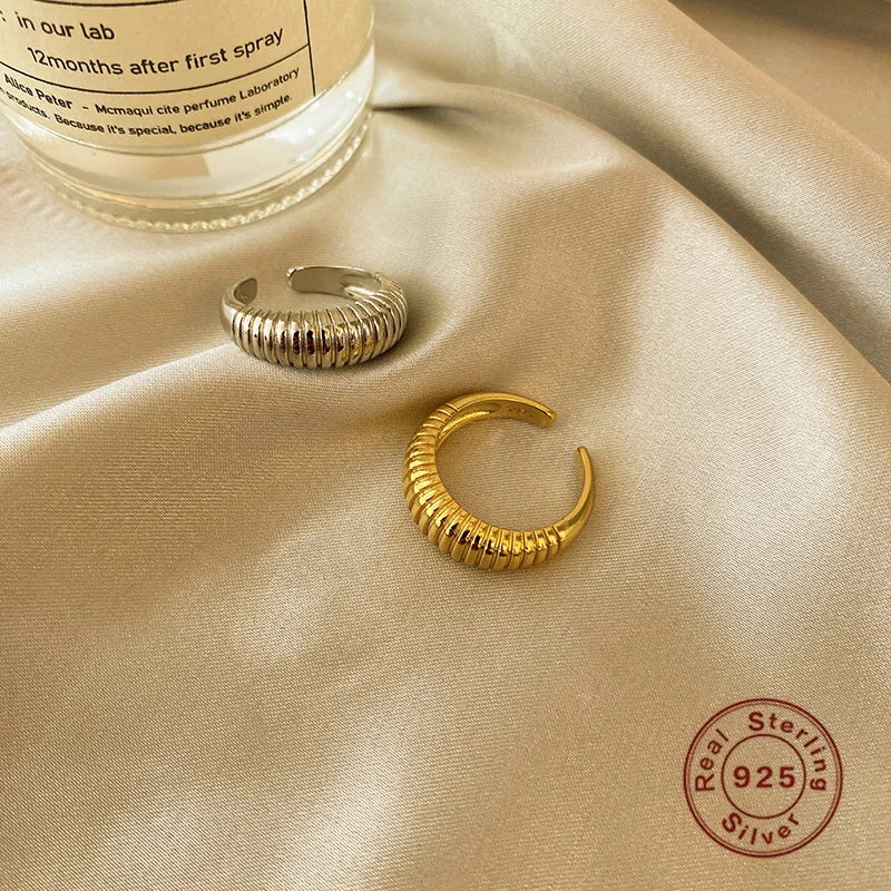 Original Spring Open 925 Sterling Silver Jewelry Ring for Women Fashion Street Shooting All Match French Classic Accessories
Original Spring Open 925 Sterling Silver Jewelry Ring for Women Fashion Street Shooting All Match French Classic Accessories