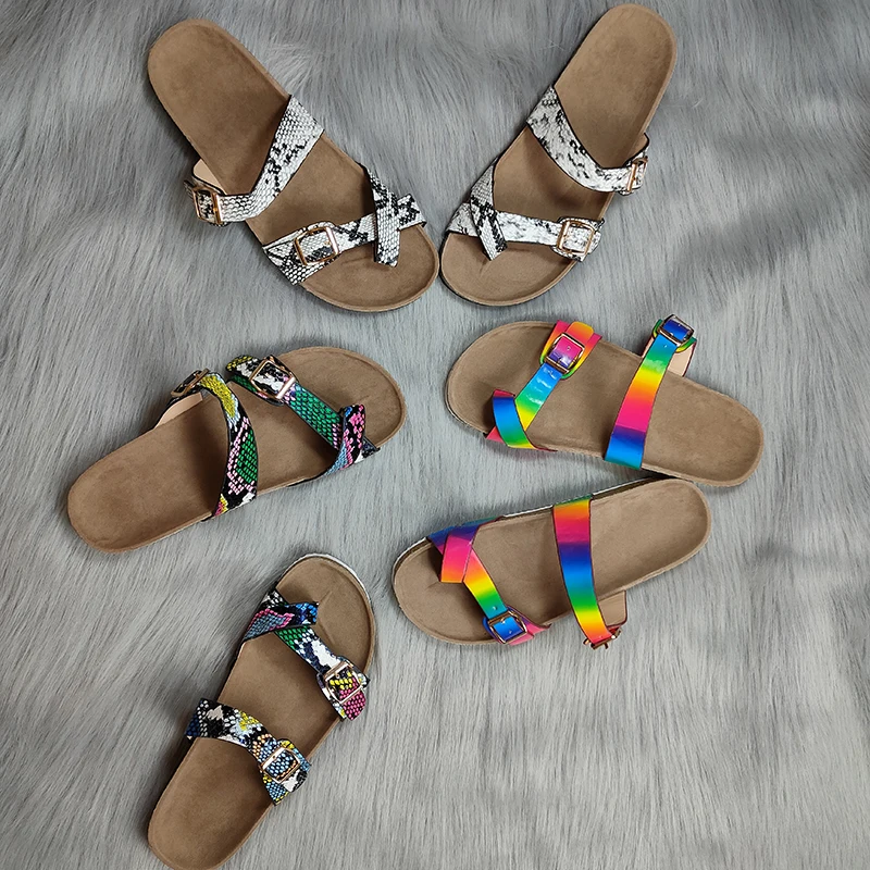 New Summer Women Slippers Flat Flip Flops Ladies Outdoor Beach Slides Woman Casual Soft Female Fashion Shoes 2020 Open Toe Shoes
New Summer Women Slippers Flat Flip Flops Ladies Outdoor Beach Slides Woman Casual Soft Female Fashion Shoes 2020 Open Toe Shoes