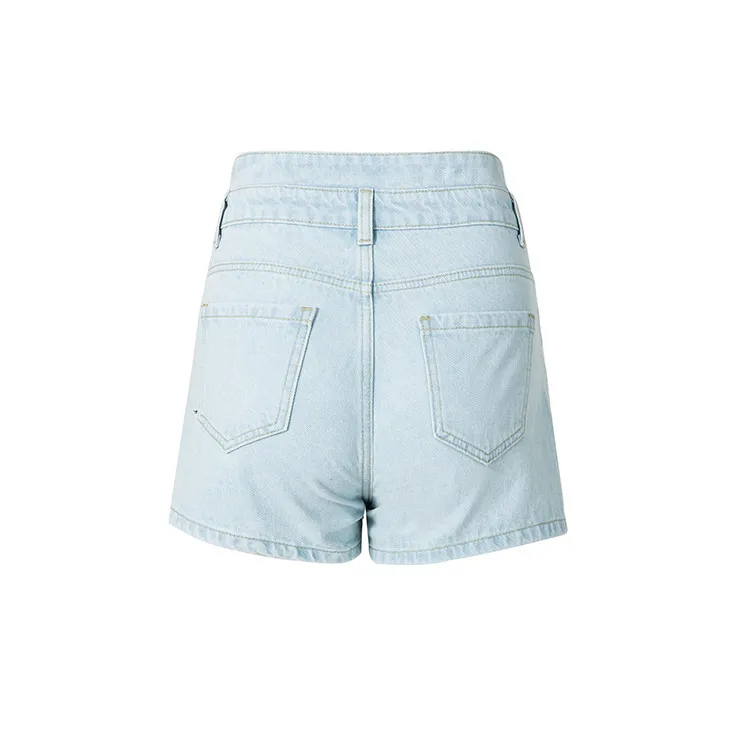 Daisy Embroidered Women Denim Shorts High Waist Wild Jeans with Pockets 
Daisy Embroidered Women Denim Shorts High Waist Wild Jeans with Pockets