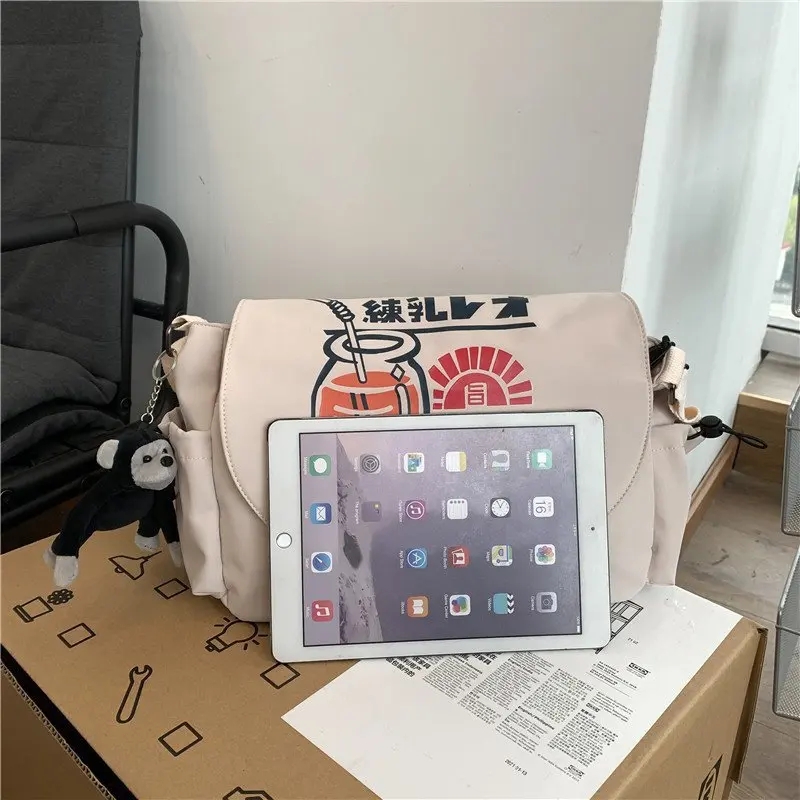Men Fashion Satchelslovers Shoulder Messenger Bags Men's Casual Milk Tea Canvas Crossbody Bag Unisex Students School Bag
Men Fashion Satchelslovers Shoulder Messenger Bags Men's Casual Milk Tea Canvas Crossbody Bag Unisex Students School Bag