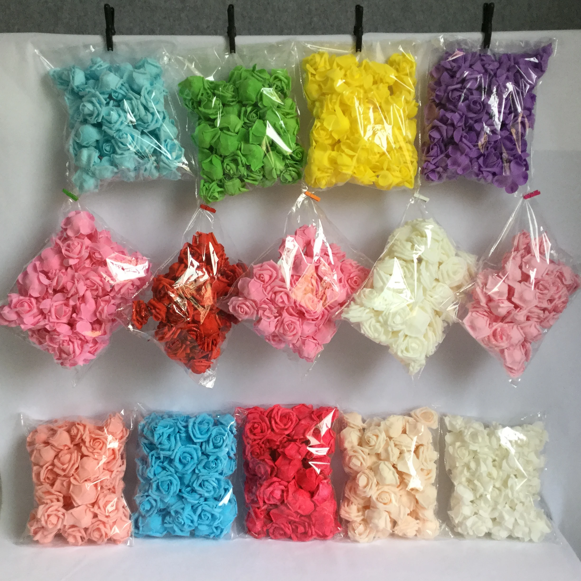 50pcs Artificial Foam Rose Heads 6-8cm Fake Flower Handmade For DIY Bouquet Home Wedding EVA Real Touch Floral Valentine Gift
50pcs Artificial Foam Rose Heads 6-8cm Fake Flower Handmade For DIY Bouquet Home Wedding EVA Real Touch Floral Valentine Gift