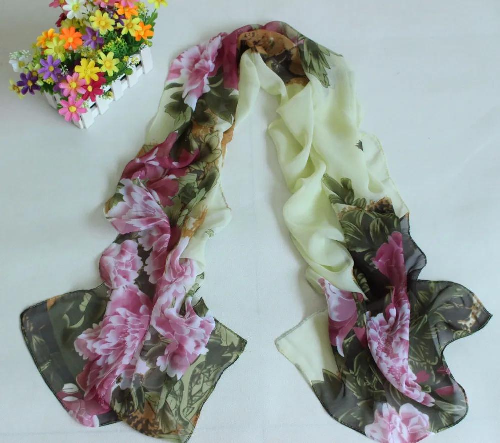 160*60cm New spring summer explosion models multi-color printed chiffon silk scarf ladies wild sunscreen shawl decorative scarf
160*60cm New spring summer explosion models multi-color printed chiffon silk scarf ladies wild sunscreen shawl decorative scarf