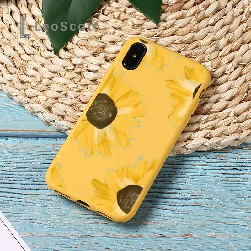 Cute cartoon daisy flower Phone Case Yellow Candy Color for iPhone 11 12 mini pro XS MAX 8 7 6 6S Plus X SE 2020 XR
Cute cartoon daisy flower Phone Case Yellow Candy Color for iPhone 11 12 mini pro XS MAX 8 7 6 6S Plus X SE 2020 XR