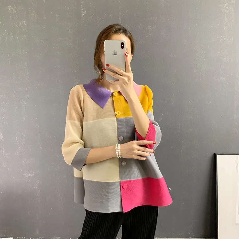 SuperAen New Color Matching Cardigan Autumn 2021 Three Quarter Turn Down Collar Single Breasted Jackets Women
SuperAen New Color Matching Cardigan Autumn 2021 Three Quarter Turn Down Collar Single Breasted Jackets Women