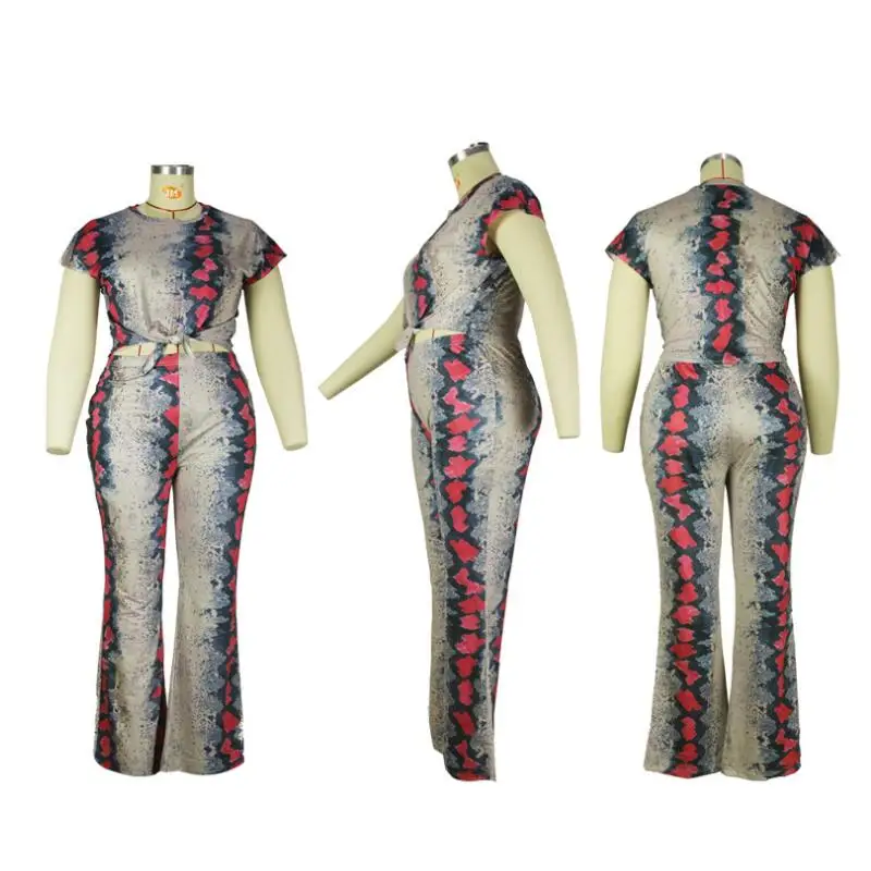 Plus Size Women's 2 Piece Jumpsuit Snakeskin Print Short Sleeve Crop Top Wide Leg Pant Set Oversize Outfit
Plus Size Women's 2 Piece Jumpsuit Snakeskin Print Short Sleeve Crop Top Wide Leg Pant Set Oversize Outfit