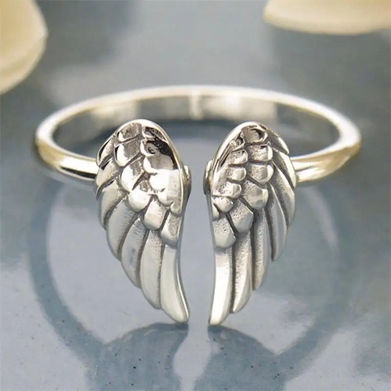 Simple Silver Color Adjustable Angel Wings Rings for Women Female Party Fashion Jewelry Guardian Angel Ring Anniversary Gifts 
Simple Silver Color Adjustable Angel Wings Rings for Women Female Party Fashion Jewelry Guardian Angel Ring Anniversary Gifts