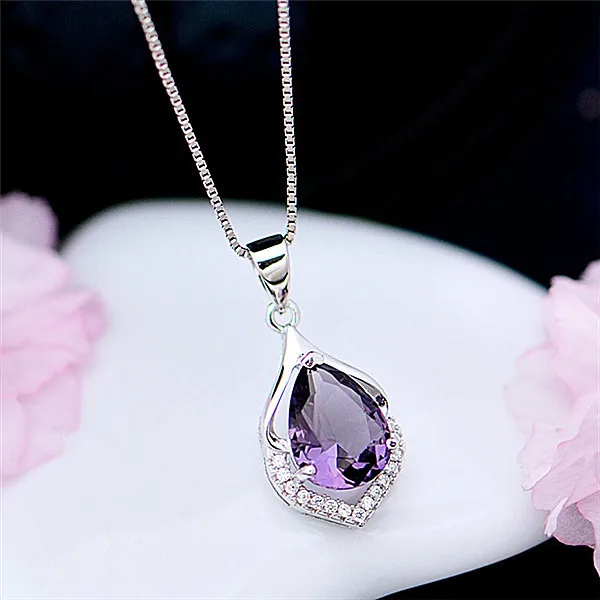 Fashion Luxury Amethyst Pendant Women's Necklace Clavicle Chain Elegant Girl Charm Jewelry Leisure Party Necklace Anniversary
Fashion Luxury Amethyst Pendant Women's Necklace Clavicle Chain Elegant Girl Charm Jewelry Leisure Party Necklace Anniversary