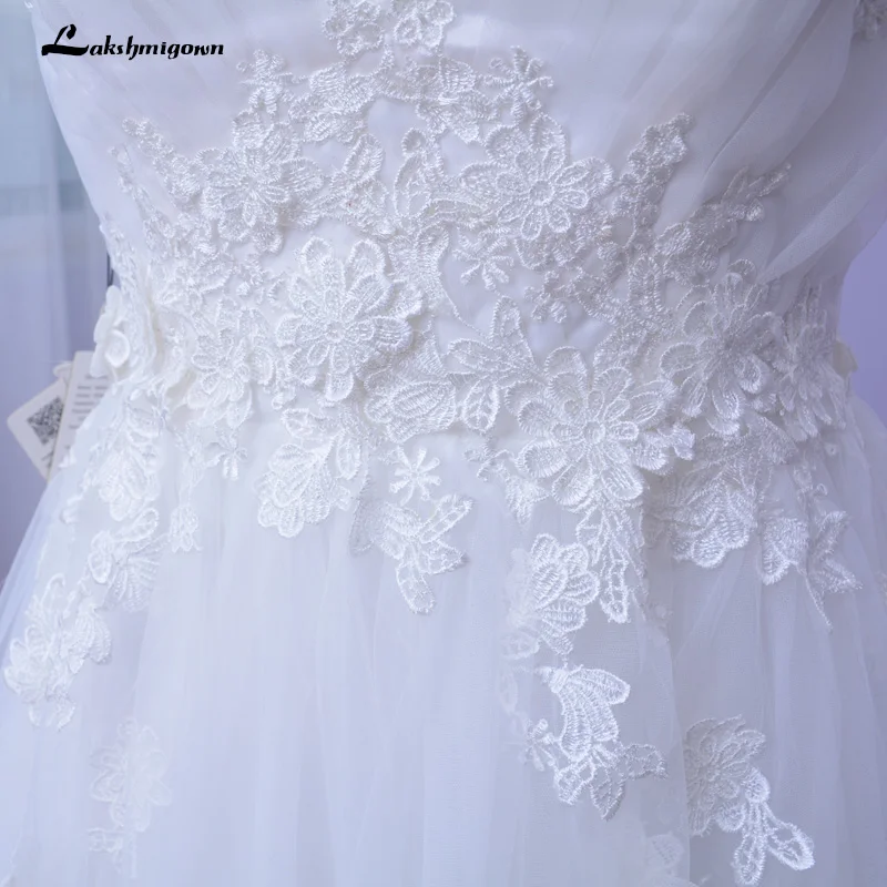 Lakshmigown Spaghetti Straps Beach Wedding Dresses with 3D flower V Neck Bride Dresses vestido de casamento Boho Sexy Appliques
Lakshmigown Spaghetti Straps Beach Wedding Dresses with 3D flower V Neck Bride Dresses vestido de casamento Boho Sexy Appliques