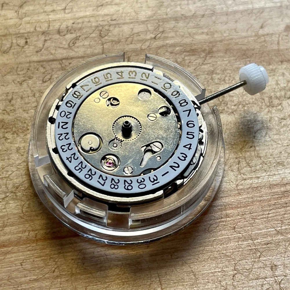 New Movement Automatic Mechanical 2813 Watch Movement DG2813 High Accuracy For Repairs Movements Accessories
New Movement Automatic Mechanical 2813 Watch Movement DG2813 High Accuracy For Repairs Movements Accessories