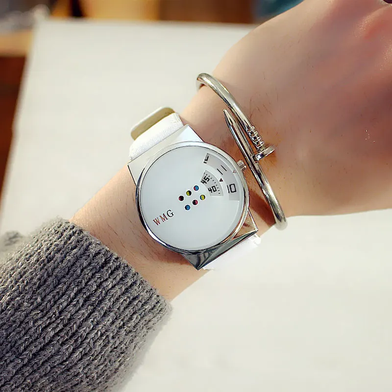 Personality Creativity Woman's Watches Must-Have Fashion Colorful Turntable Table Student White-Collar Favorite Watch For Women
Personality Creativity Woman's Watches Must-Have Fashion Colorful Turntable Table Student White-Collar Favorite Watch For Women