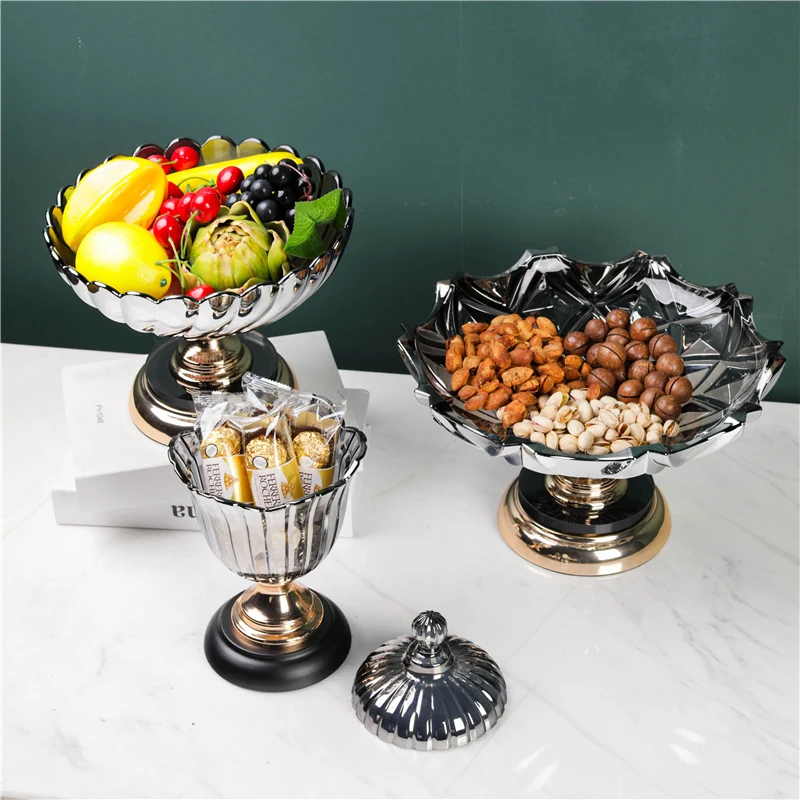 New Creative High-end Crystal Glass Compote Coffee Table Decoration Luxury Living Room Desktop Fruit Plate Decor Three-piece Set
New Creative High-end Crystal Glass Compote Coffee Table Decoration Luxury Living Room Desktop Fruit Plate Decor Three-piece Set