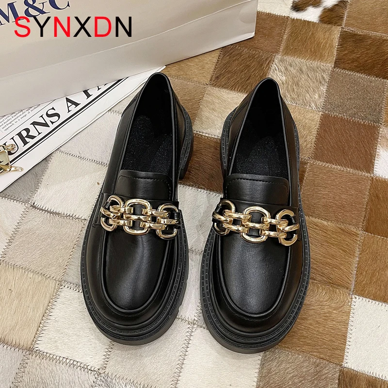 SYNXDN High Quality Loafers Women Platform Chain Oxford Shoes For Women Round Toe Loafers Solid Chunky Heels Designer Lady Shoes
SYNXDN High Quality Loafers Women Platform Chain Oxford Shoes For Women Round Toe Loafers Solid Chunky Heels Designer Lady Shoes