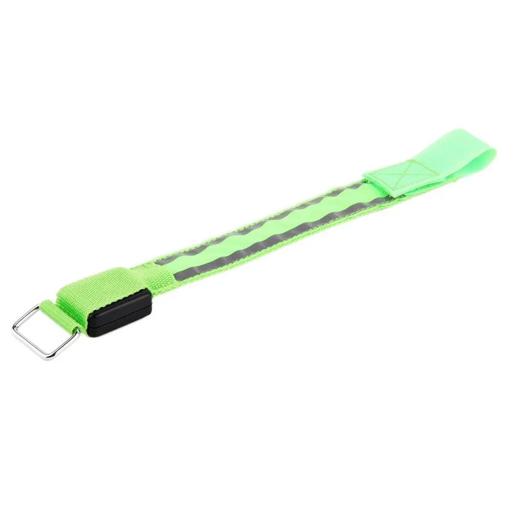 Stylish LED Arm Bands Lighting Armbands Leg Safety Bands for Cycling/Skating/Party/Shooting 7 Colors Outdoor Sports Accessory
Stylish LED Arm Bands Lighting Armbands Leg Safety Bands for Cycling/Skating/Party/Shooting 7 Colors Outdoor Sports Accessory