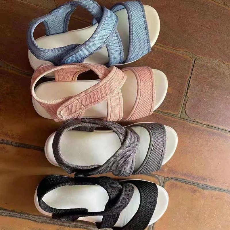 Hot Summer Women Casual Sandals Female Mesh Cross Wedges Woven Beach Shoes Ladies Footwear Plus Size 42 43 Slippers
Hot Summer Women Casual Sandals Female Mesh Cross Wedges Woven Beach Shoes Ladies Footwear Plus Size 42 43 Slippers