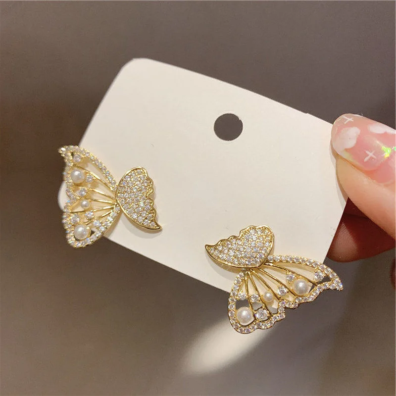 Origin Summer French Hollow Out Butterfly Wings Dangle Earring for Women Shiny Rhinestone Faux Pearl Earring Jewelry Pendientes
Origin Summer French Hollow Out Butterfly Wings Dangle Earring for Women Shiny Rhinestone Faux Pearl Earring Jewelry Pendientes