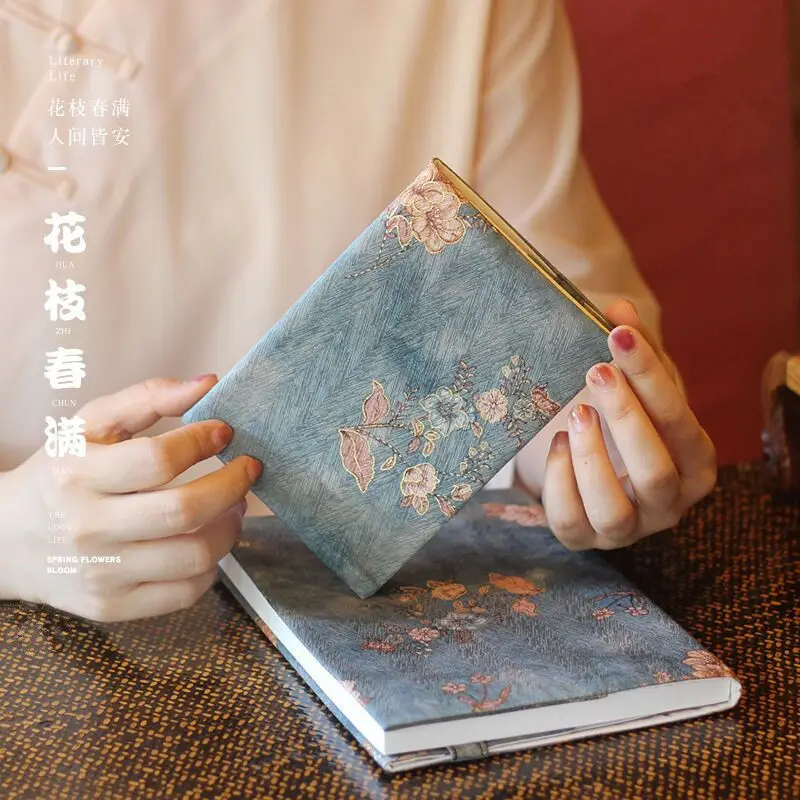 Bronzing Flower Cloth Art Handmade Book Cover Notebook Book Cover Hand Account Custom Size Brocade Forging Retro
Bronzing Flower Cloth Art Handmade Book Cover Notebook Book Cover Hand Account Custom Size Brocade Forging Retro