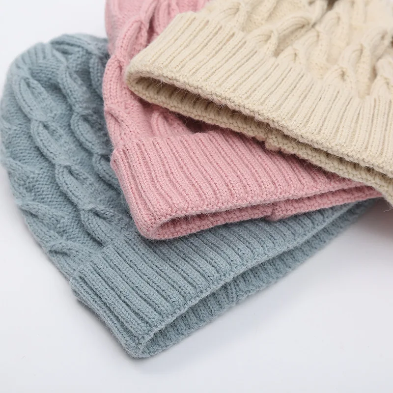 Winter Hats for Women Beanies Knitted Hat Breathable Warm Baggy Stretch Knit Beanie Ski Cap Korean Fashion Street Female Caps
Winter Hats for Women Beanies Knitted Hat Breathable Warm Baggy Stretch Knit Beanie Ski Cap Korean Fashion Street Female Caps