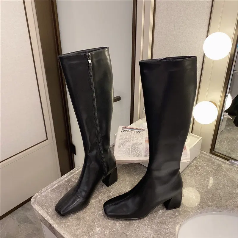 Women Martin Boots High Boots Female Fetish Zipper Knight White Boots Platform Winter Brown Booties Lady Low High Heels Shoes
Women Martin Boots High Boots Female Fetish Zipper Knight White Boots Platform Winter Brown Booties Lady Low High Heels Shoes