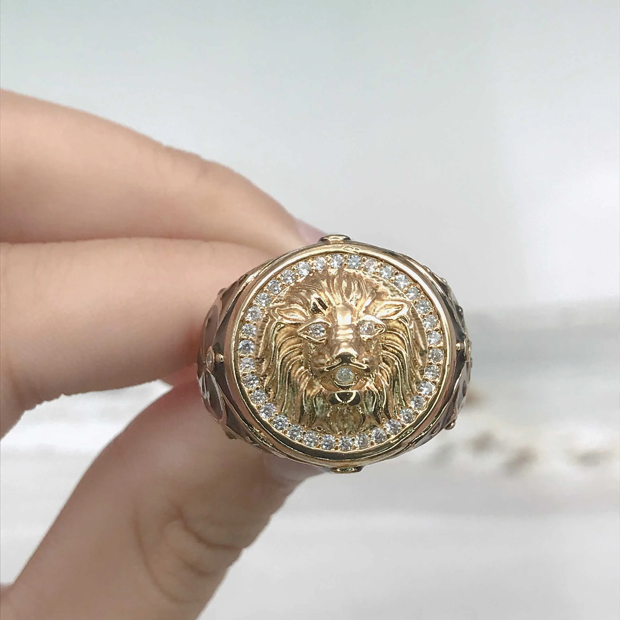 Fashion Domineering Lion Rings Size 6-13 Luxury Golden Jewelry For Men Women Wedding Party Punk Retro Charm Accessories
Fashion Domineering Lion Rings Size 6-13 Luxury Golden Jewelry For Men Women Wedding Party Punk Retro Charm Accessories
