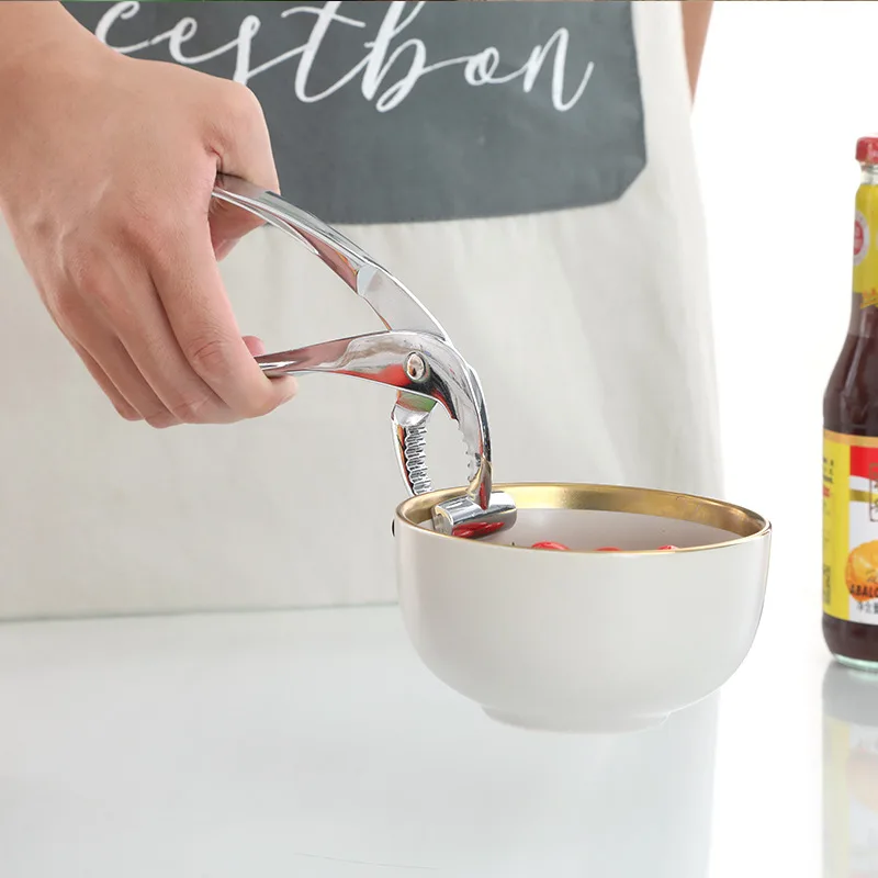 Anti-scalding Dish Clamp Bowl Holder Clip Hot Dish Tongs Gripper Silicone Pot Plate Bowl Kitchen Handle Clip Zinc Alloy
Anti-scalding Dish Clamp Bowl Holder Clip Hot Dish Tongs Gripper Silicone Pot Plate Bowl Kitchen Handle Clip Zinc Alloy