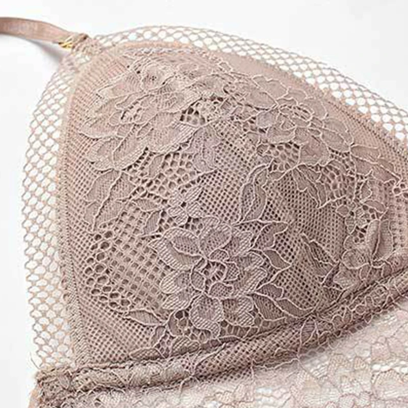 1 Piece Womens Lace Straps U Backless Deep V Wireless Ultra Soft Cup Underwear Summer Sexy Invisible Brassiere
1 Piece Womens Lace Straps U Backless Deep V Wireless Ultra Soft Cup Underwear Summer Sexy Invisible Brassiere