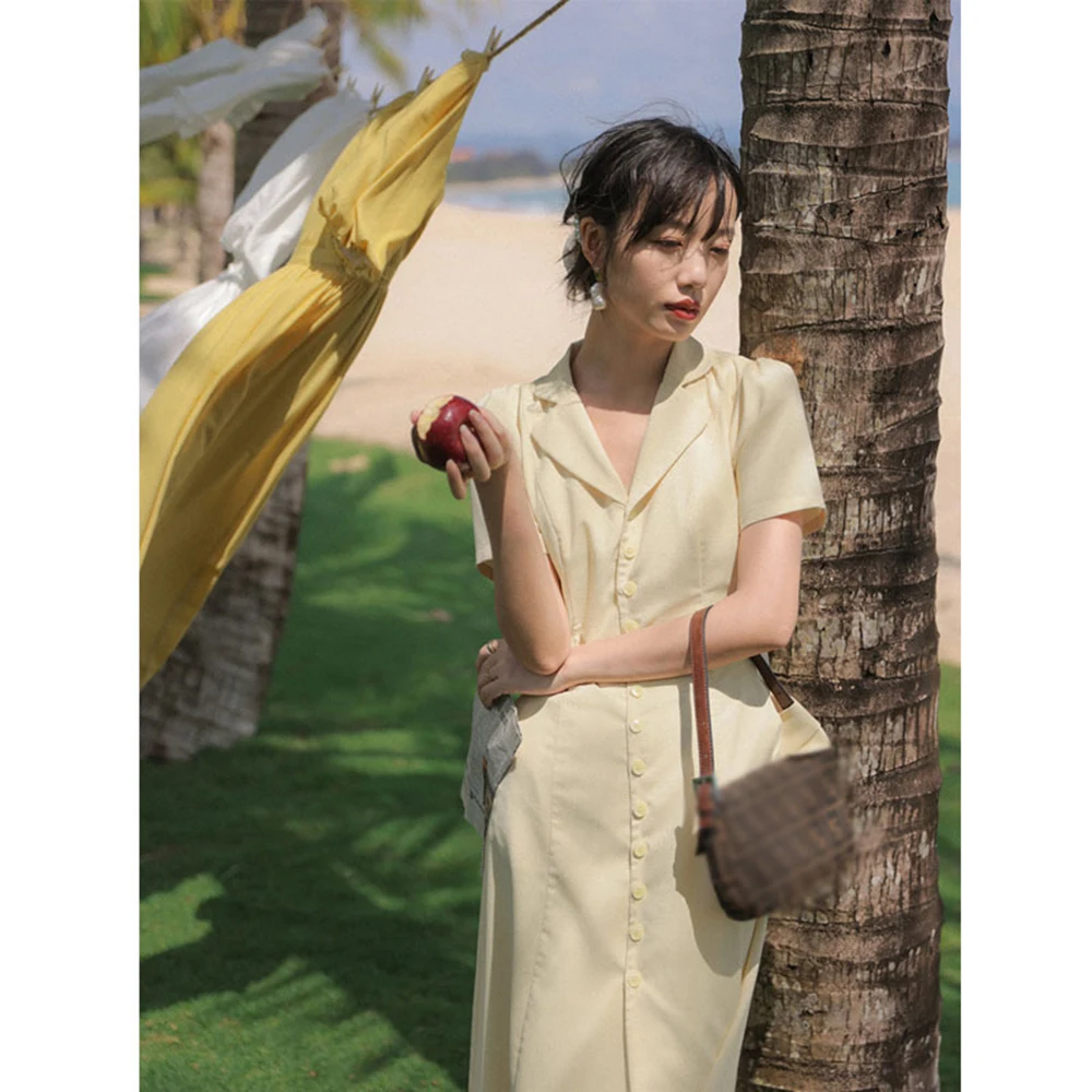 Dresses 2021 Summer Elegant Yellow Suit Collar Single Breasted Simple Slim Prom Dress Midi Dress Party Vintage Vestido Casual
Dresses 2021 Summer Elegant Yellow Suit Collar Single Breasted Simple Slim Prom Dress Midi Dress Party Vintage Vestido Casual
