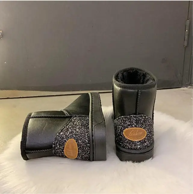 New Style Short Tube Thickening Women's Cotton Shoes Snow Boots Non-slip, Waterproof and Warm Winter Snow Boots Women's Boots
New Style Short Tube Thickening Women's Cotton Shoes Snow Boots Non-slip, Waterproof and Warm Winter Snow Boots Women's Boots