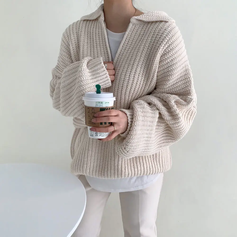 2022 Spring Women's Sweater Fashion Thick Warm High-neck Large Size Long Sleeve Zipper Knitted Pullovers Tops
2022 Spring Women's Sweater Fashion Thick Warm High-neck Large Size Long Sleeve Zipper Knitted Pullovers Tops