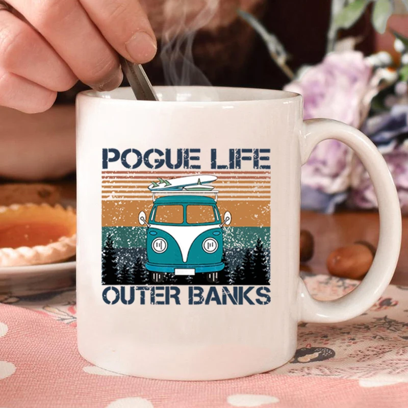 Внешние банки, кружка для кофе Pogue Life, кружка для телешоу, внешние банки, керамическая кружка OBX, забавная кружка для кофе, подарок для вентиля...
Внешние банки, кружка для кофе Pogue Life, кружка для телешоу, внешние банки, керамическая кружка OBX, забавная кружка для кофе, подарок для вентиля...