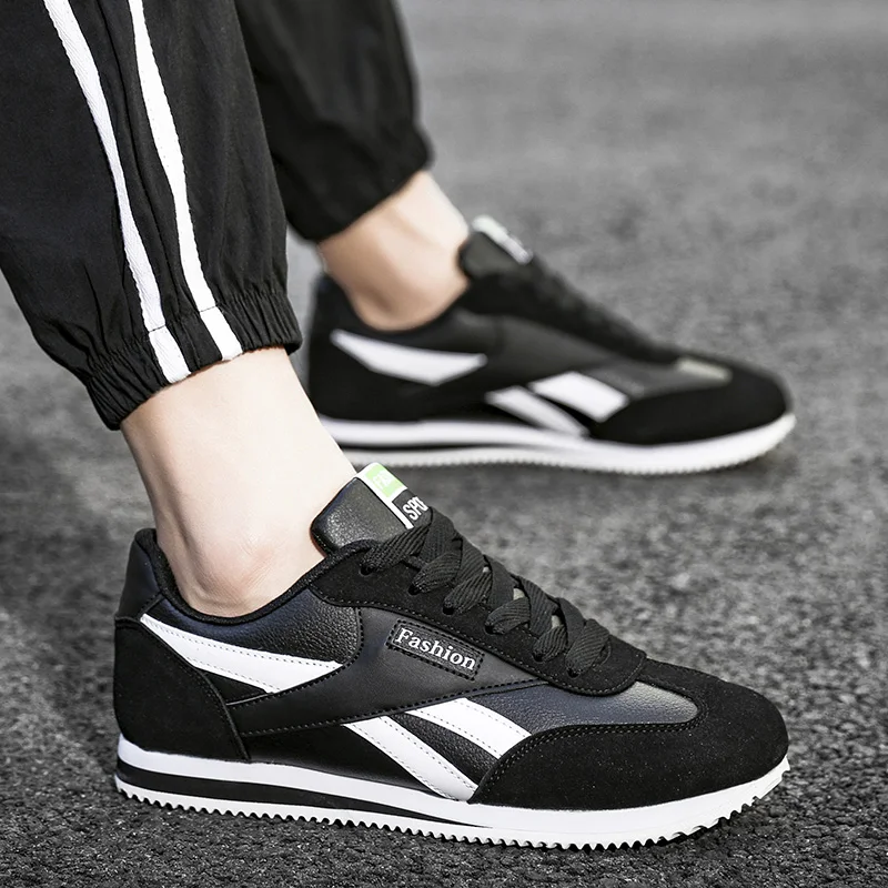 Men's leather sneakers Breathable men casual sports shoes Wear-resistant men jogging shoes Non-slip flat shoes walking shoes
Men's leather sneakers Breathable men casual sports shoes Wear-resistant men jogging shoes Non-slip flat shoes walking shoes