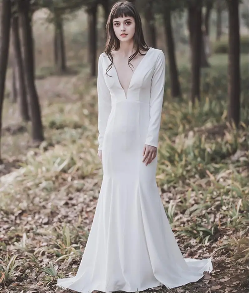 Deep V-neck Bohemia Wedding Dress 2021 Elegant Long Sleeves Satin Mermaid Boho Bridal Gowns New Cheap Plus Size robe de mariee
Deep V-neck Bohemia Wedding Dress 2021 Elegant Long Sleeves Satin Mermaid Boho Bridal Gowns New Cheap Plus Size robe de mariee