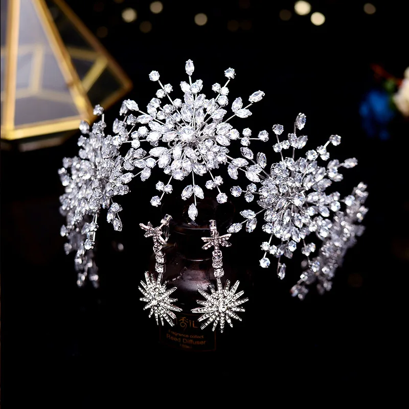 New Tiaras High-Quality Jewelry Wedding Hair Accessories 3A CZ Leaf Hair Band Bridal Crown Crystal Bride Headdress
New Tiaras High-Quality Jewelry Wedding Hair Accessories 3A CZ Leaf Hair Band Bridal Crown Crystal Bride Headdress