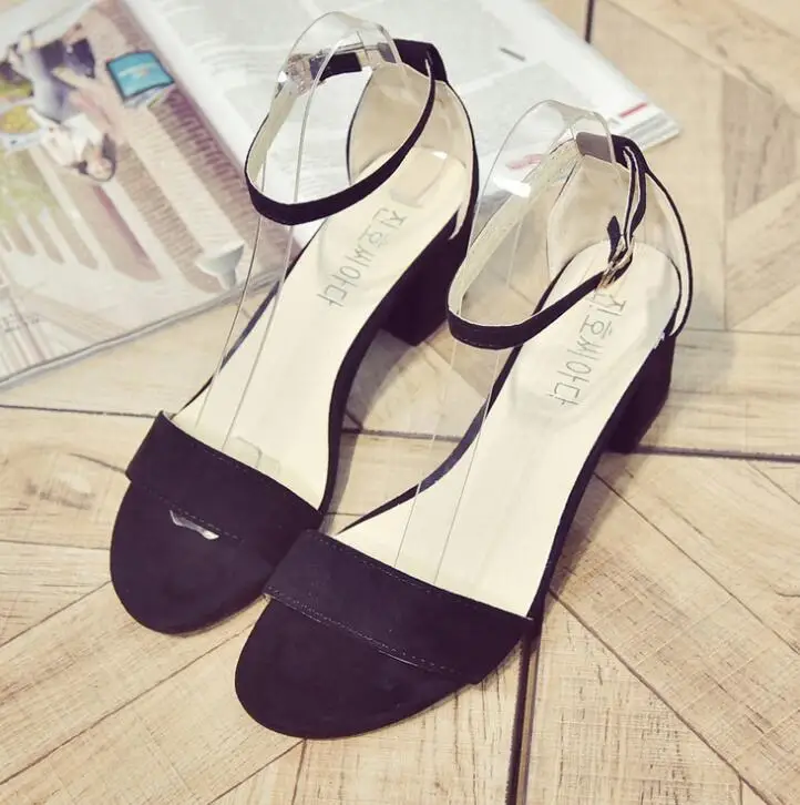 2019 Ankle Strap Heels Women Sandals Summer Shoes Women Open Toe Chunky High Heels Party Dress Sandals size 35-40 fgh8
2019 Ankle Strap Heels Women Sandals Summer Shoes Women Open Toe Chunky High Heels Party Dress Sandals size 35-40 fgh8