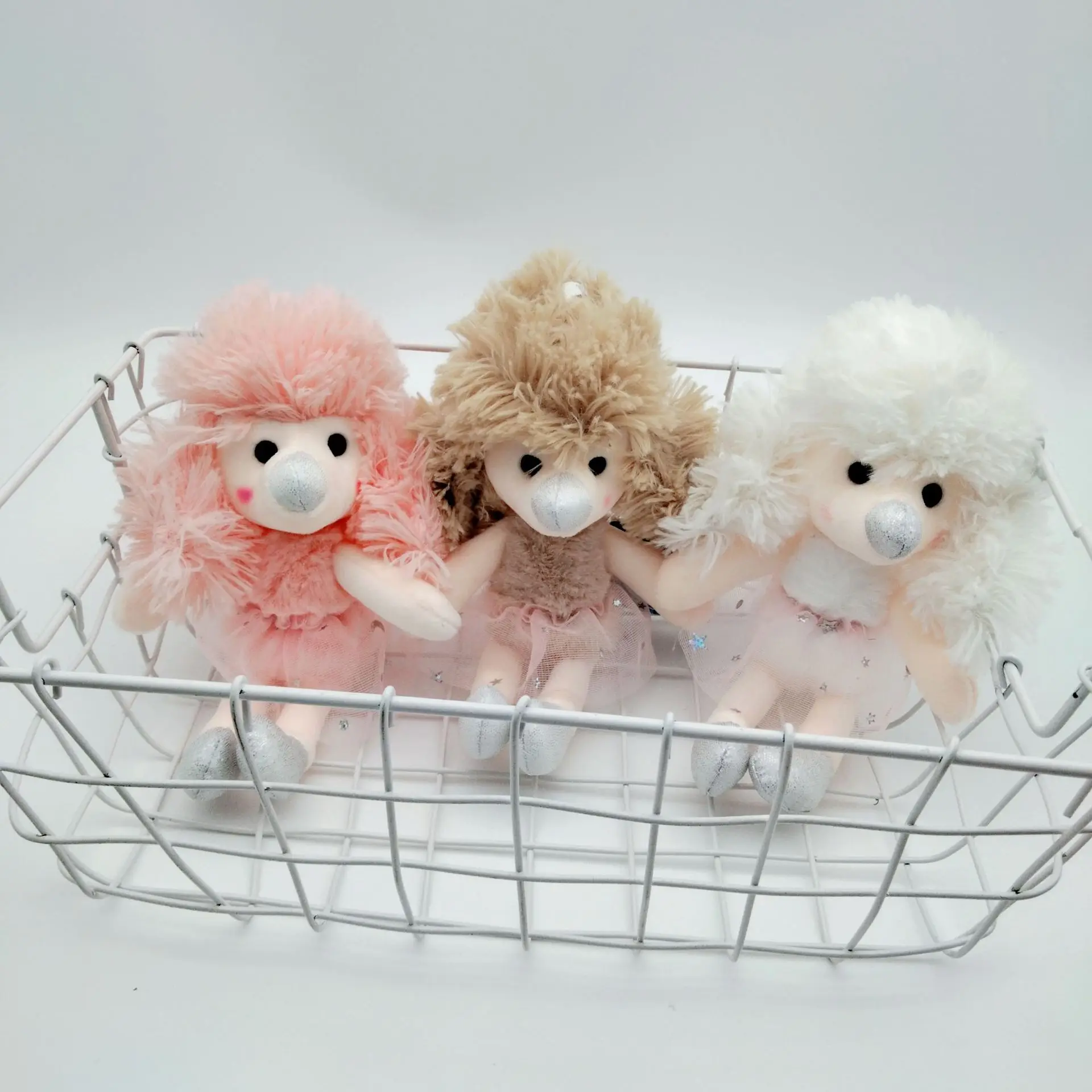 fashione New cute beautiful Poodle keychain Boutique Advanced bag decorate pandent soft Soothing doll couple birthday gift
fashione New cute beautiful Poodle keychain Boutique Advanced bag decorate pandent soft Soothing doll couple birthday gift