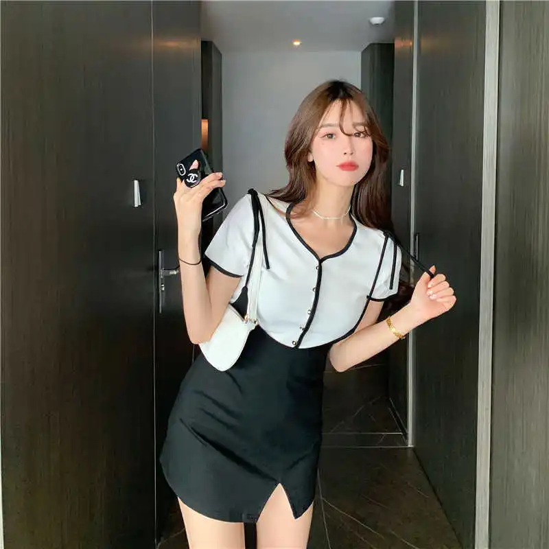 Fashion Suit 2021 Summer New Slim V-neck T-shirt Short Sleeve + Split Sling Dress Two-Piece Women's Clothing 
Fashion Suit 2021 Summer New Slim V-neck T-shirt Short Sleeve + Split Sling Dress Two-Piece Women's Clothing