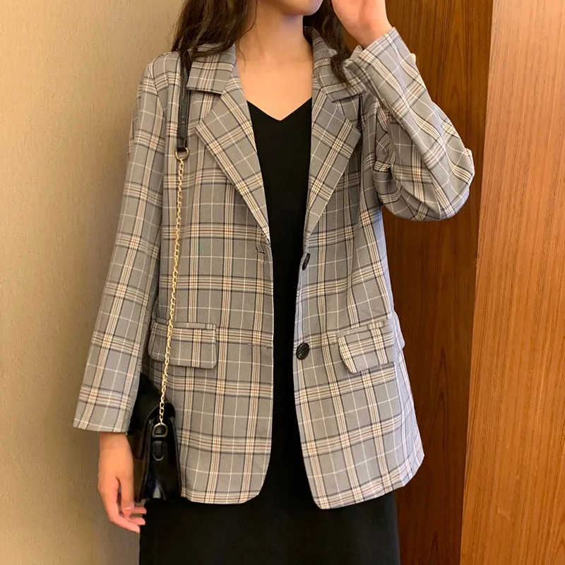 2021 spring and autumn new plaid small suit split jacket female temperament British style casual suit loose top trend
2021 spring and autumn new plaid small suit split jacket female temperament British style casual suit loose top trend
